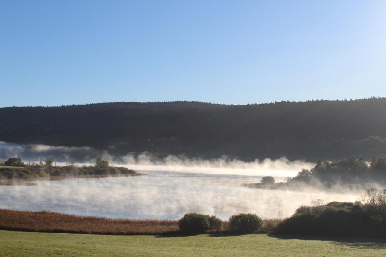 L'Esca'Lac Grande-Riviere Chateau Eksteriør billede